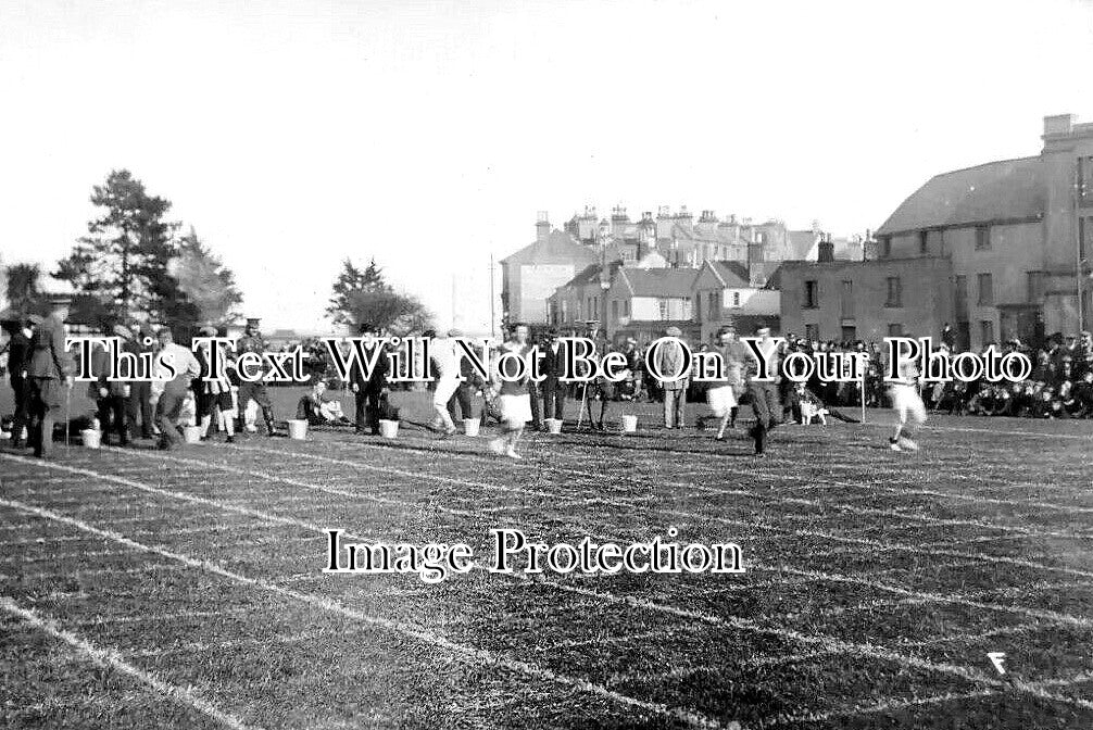 DE 4552 - Dawlish Lawn Sports Day, Dawlish, Devon