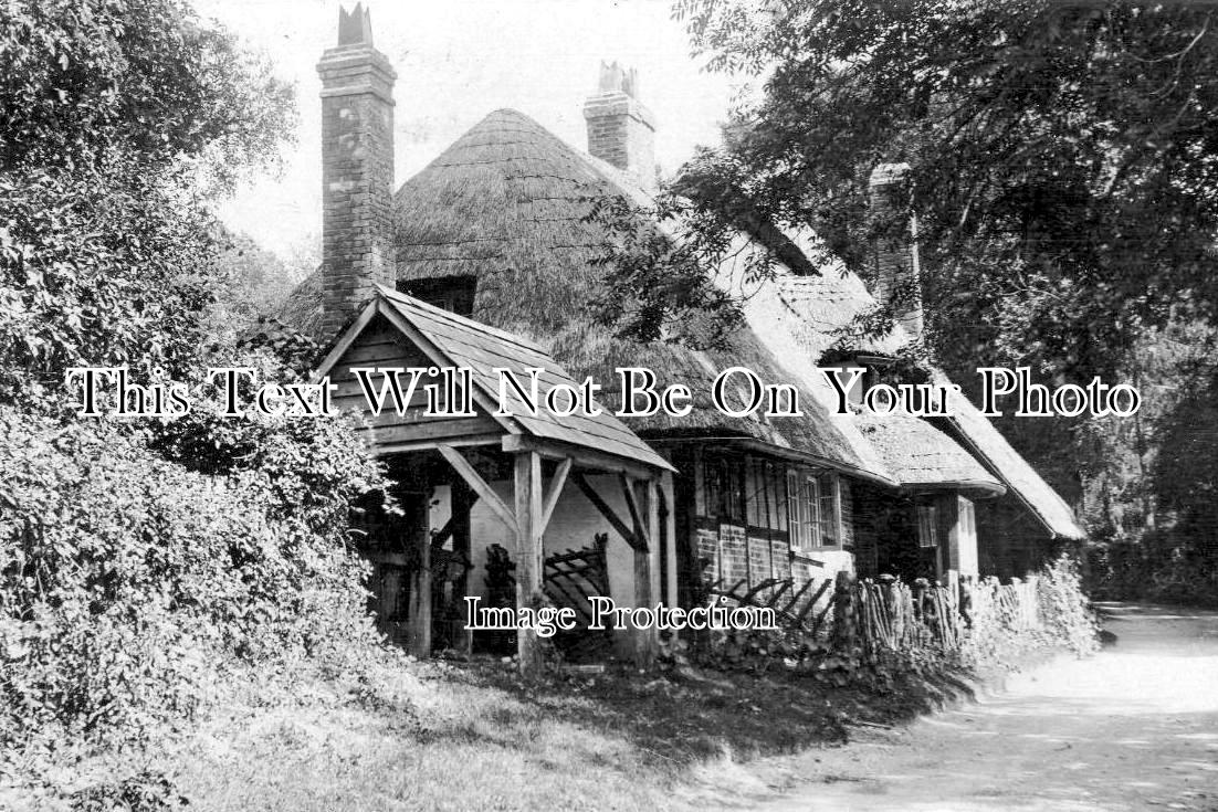 HA 5925 - Thatched Cottage, Kings Somborne, Hampshire