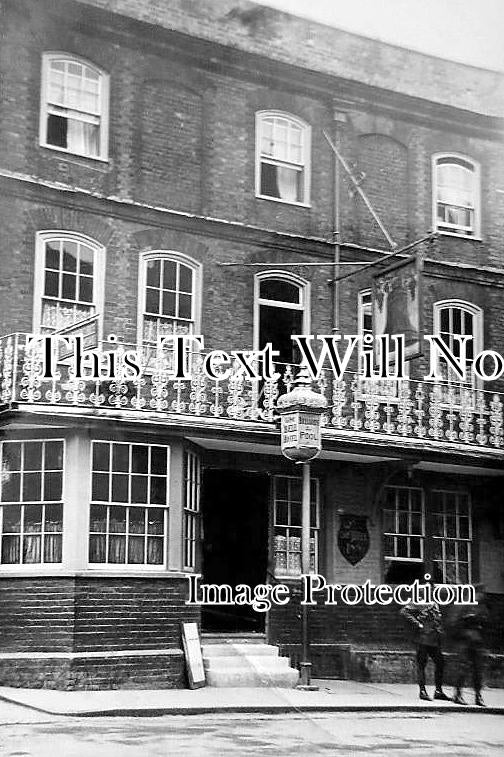 HF 2567 - The Old Bell Inn Pub, Hemel Hempstead, Hertfordshire c1915