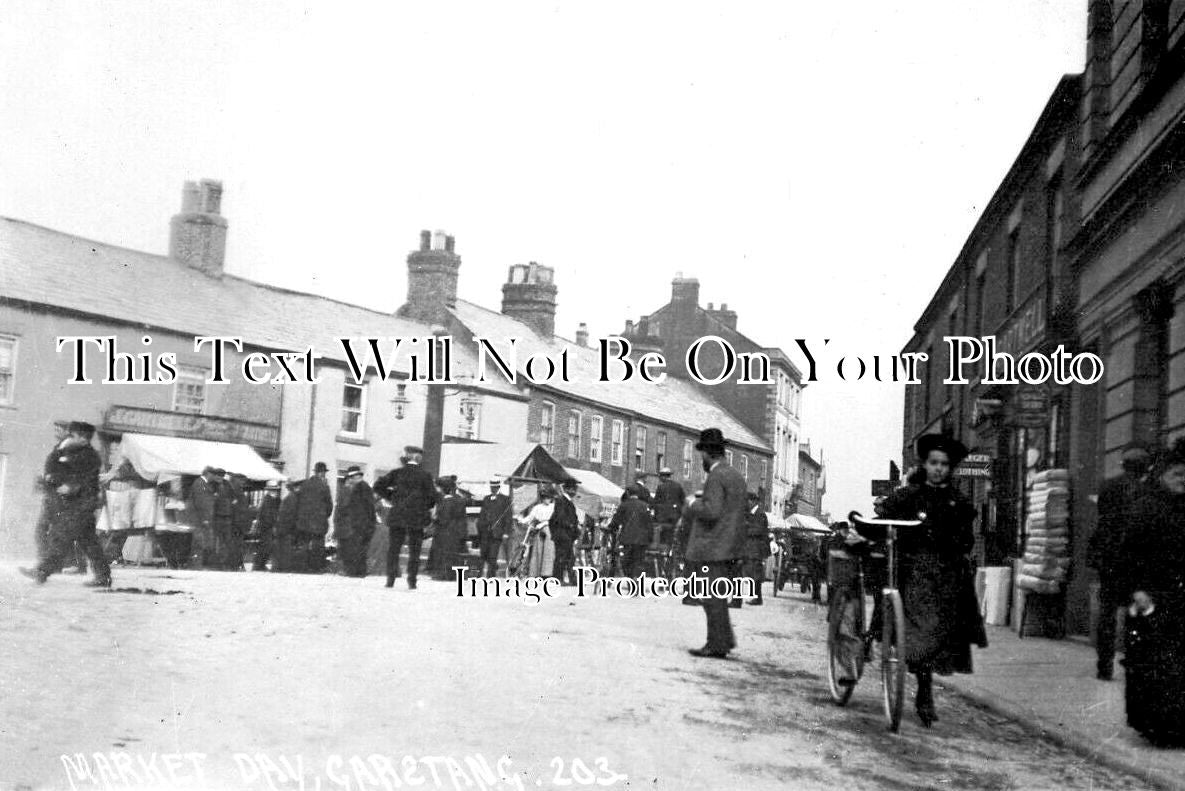 LA 7430 - Market Day At Garstang, Lancashire