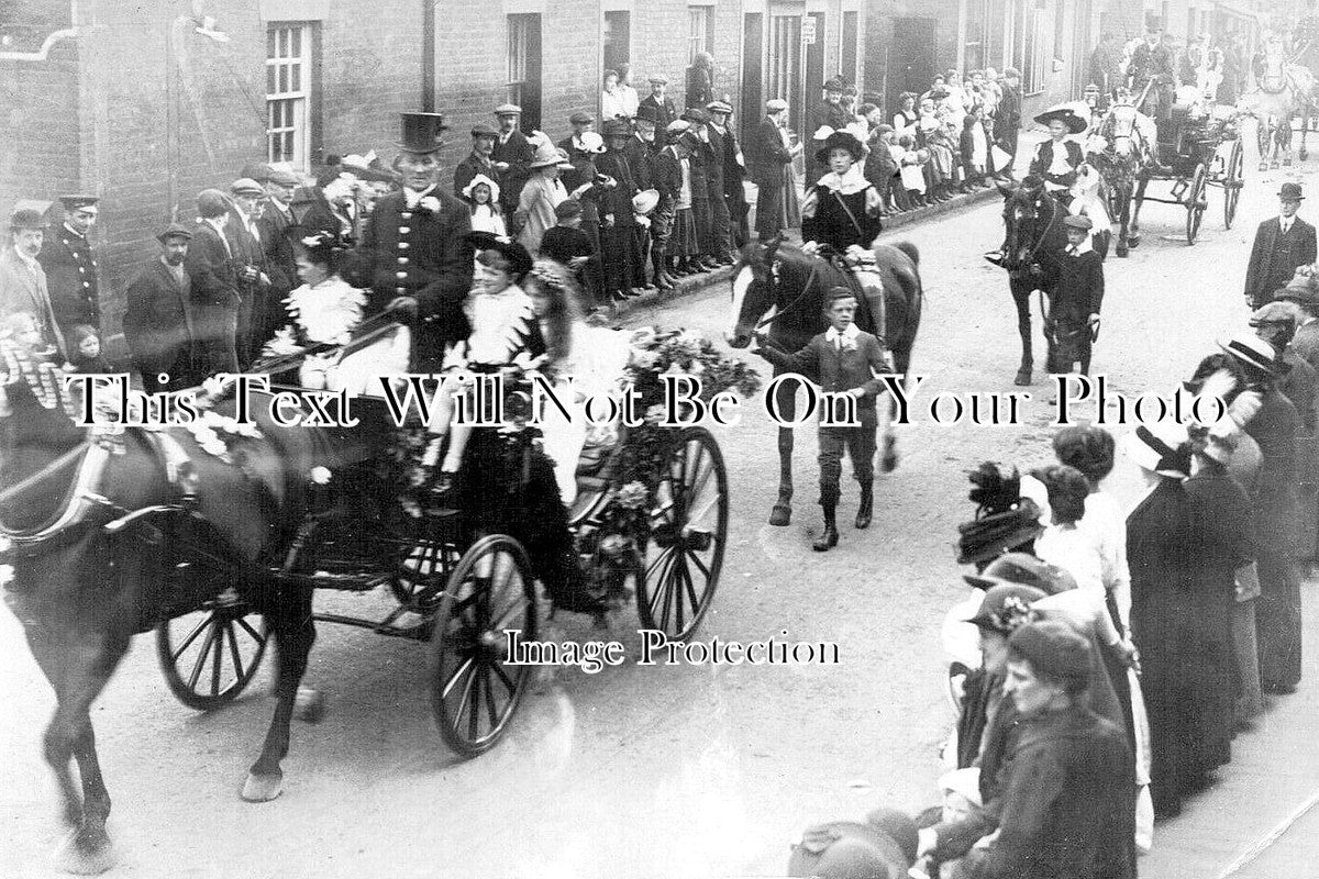 LA 7542 - May Festival, Towngate, Leyland, Lancashire c1914