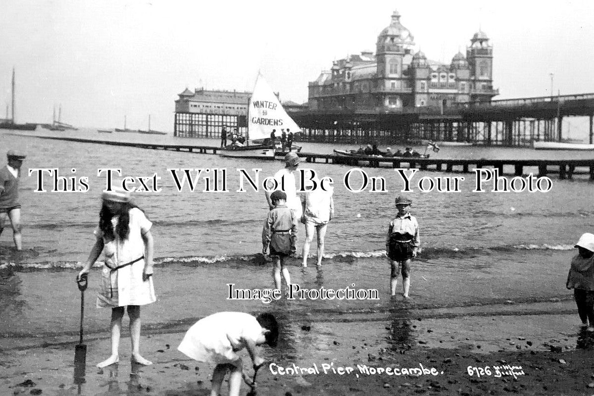 LA 7621 - Central Pier, Morecambe, Lancashire
