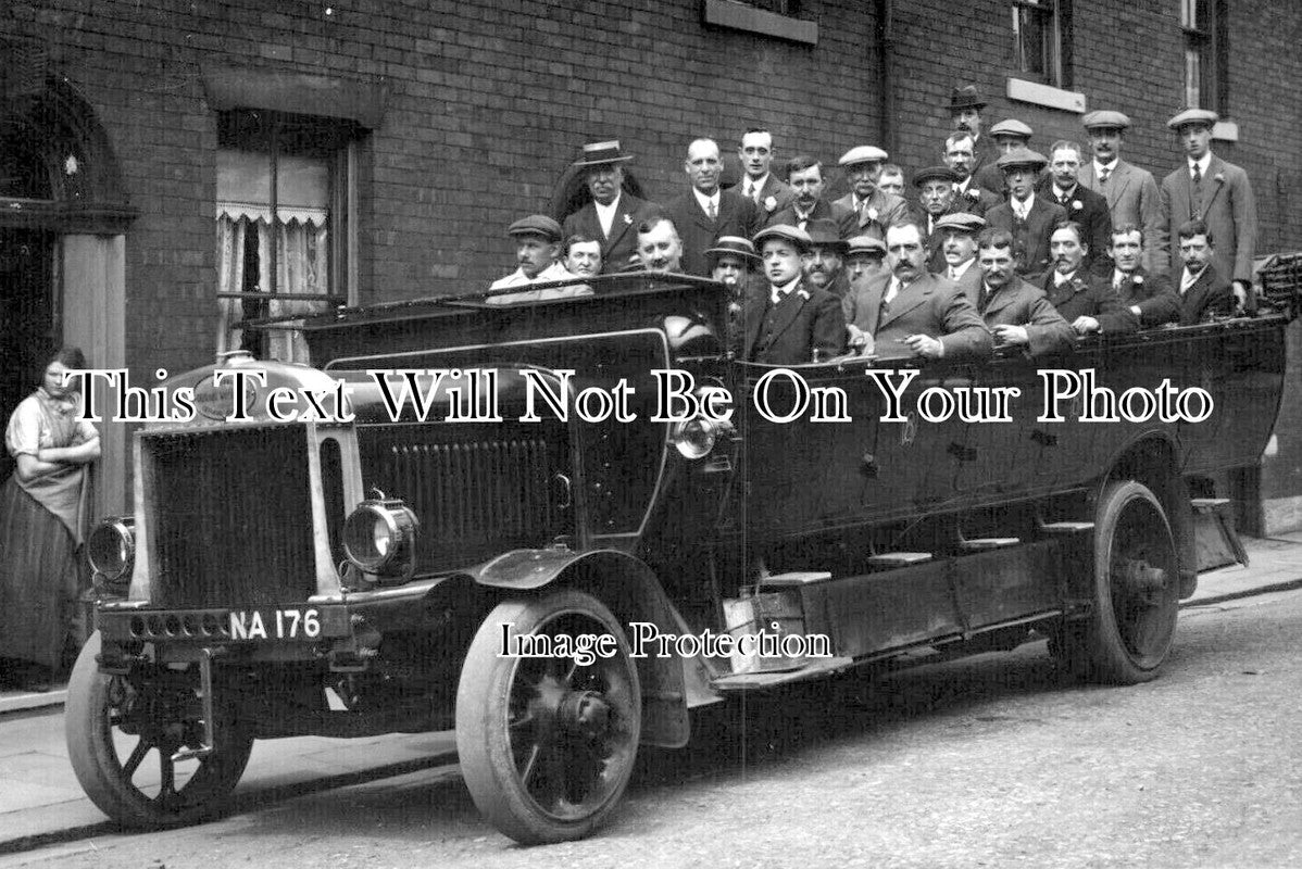 LA 7663 - Leyland Motors Charabanc, Rochdale, Lancashire