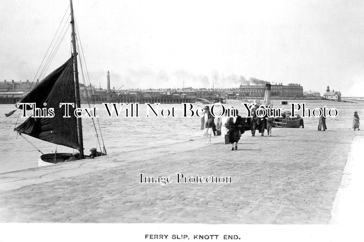 LA 7666 - Ferry Slip, Knott End, Lancashire