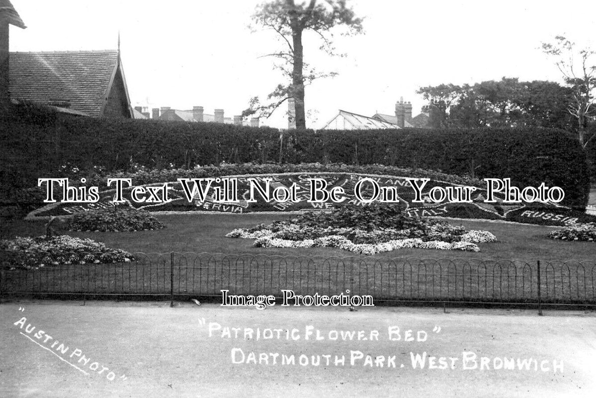 ST 1975 - Patriotic Flower Bed, Dartmouth Park, West Bromwich WW1