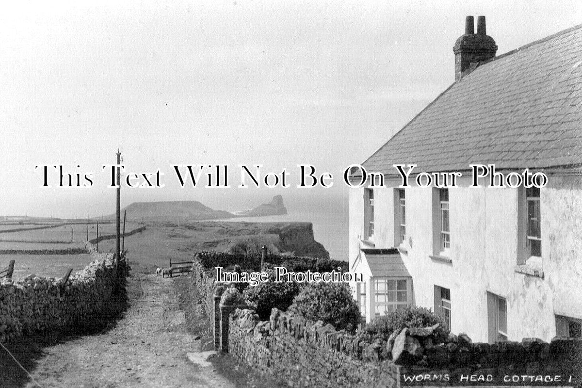 WL 3261 - Worms Head Cottage, Rhosilli Bay, Wales c1930