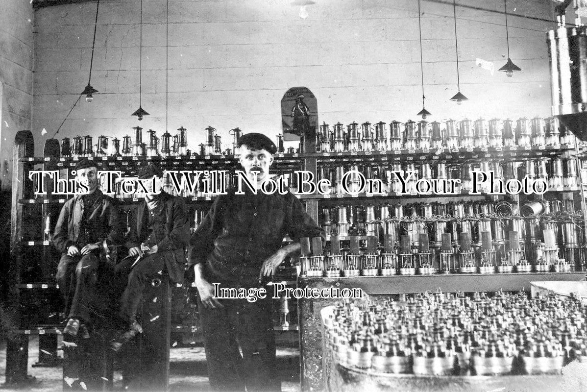 WL 3613 - Lamp Room At Aberbaiden Colliery, Glamorgan, Wales c1918