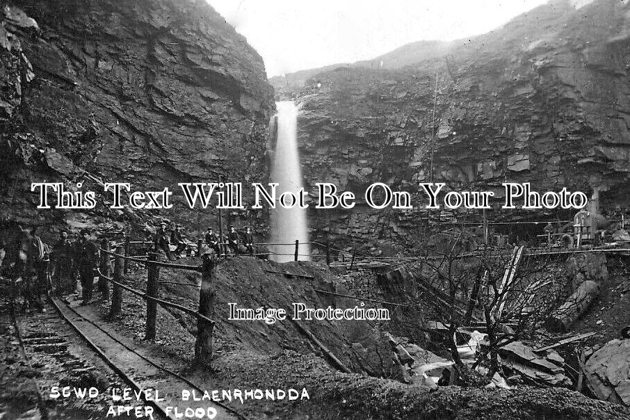 WL 3653 - SCWD Level After Flood, Blaenrhondda, Wales