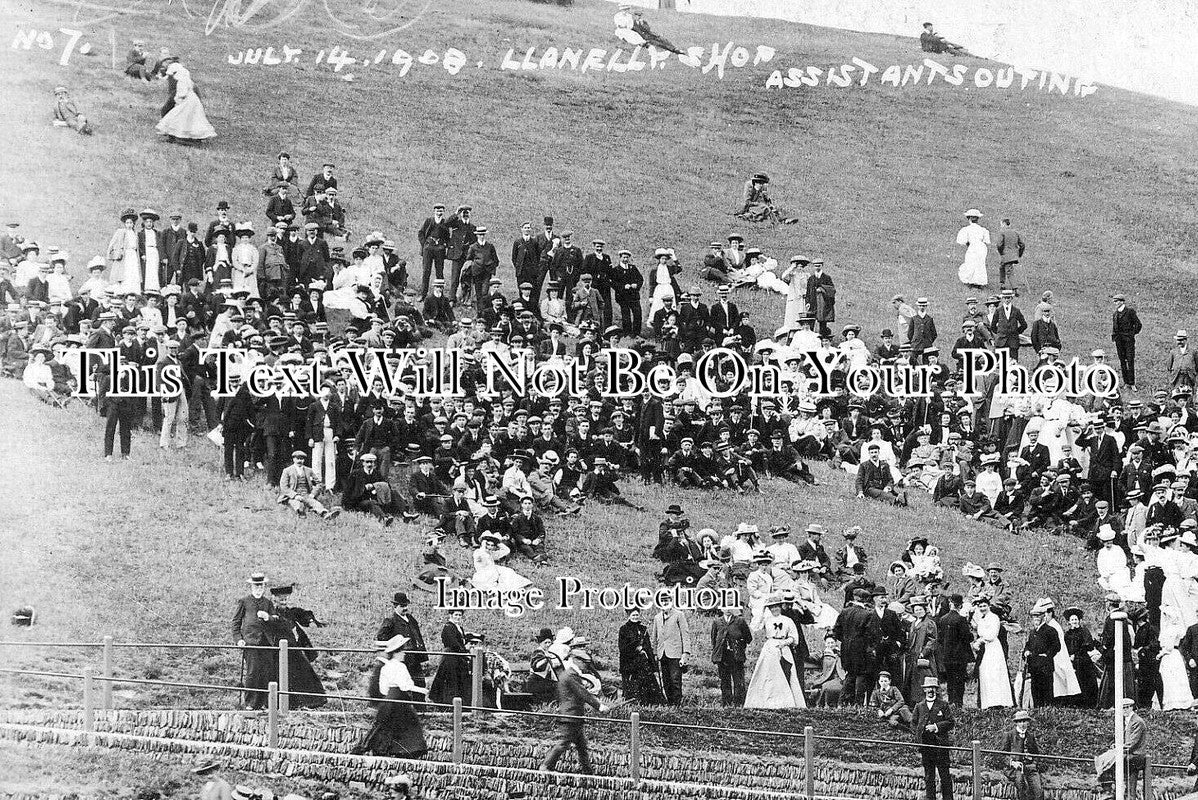 WL 3680 - Llanelli Shop Assistants Outing, Wales 1908