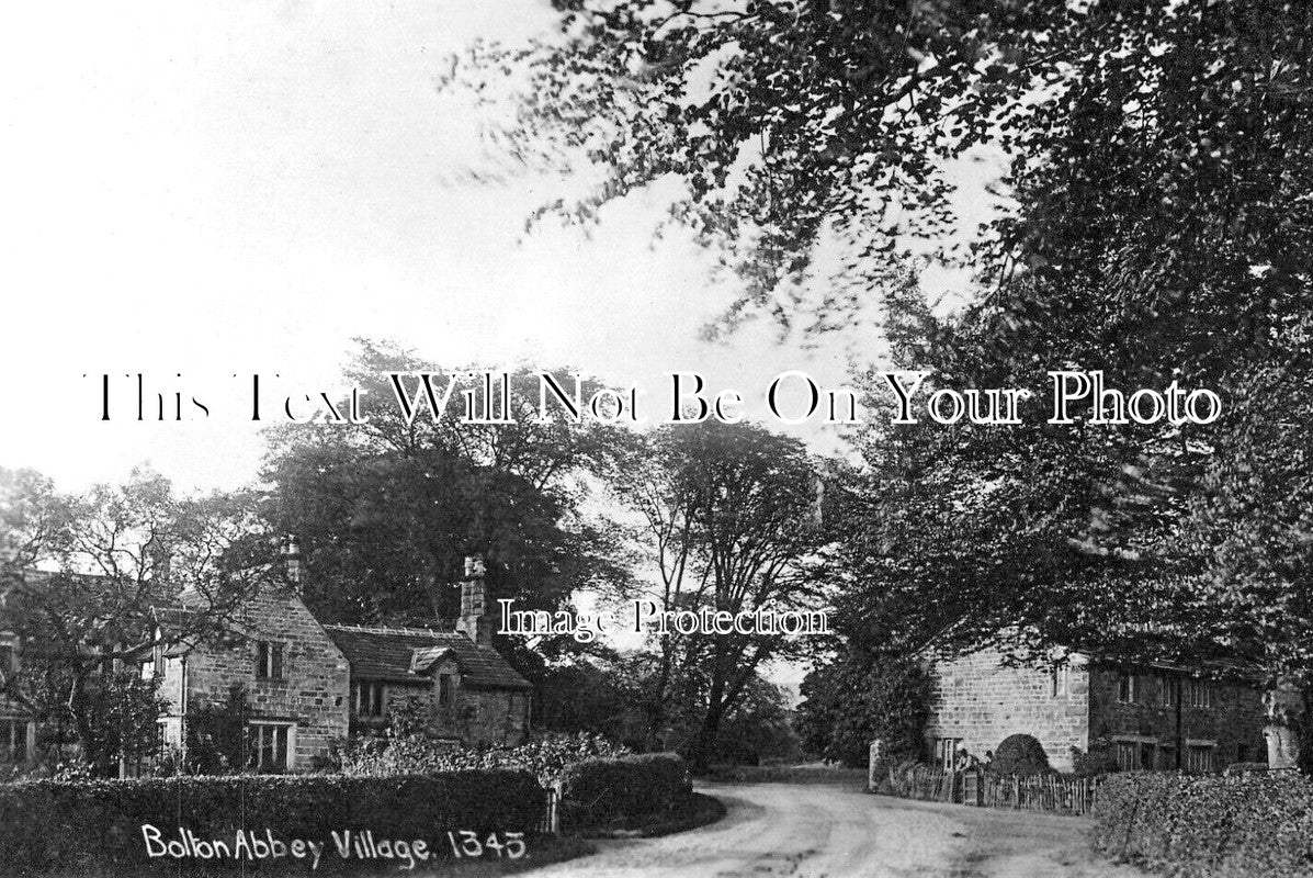 YO 13760 - Bolton Abbey Village, Yorkshire