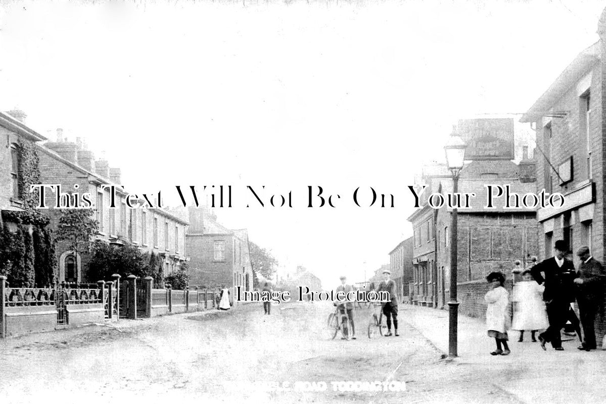 BF 1005 - Dunstable Road, Toddington, Bedfordshire