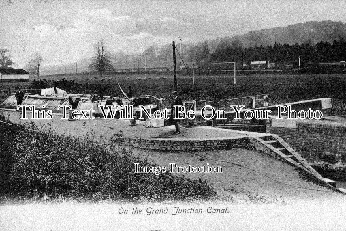 BF 113 - On The Grand Junction Canal, Bedfordshire c1906