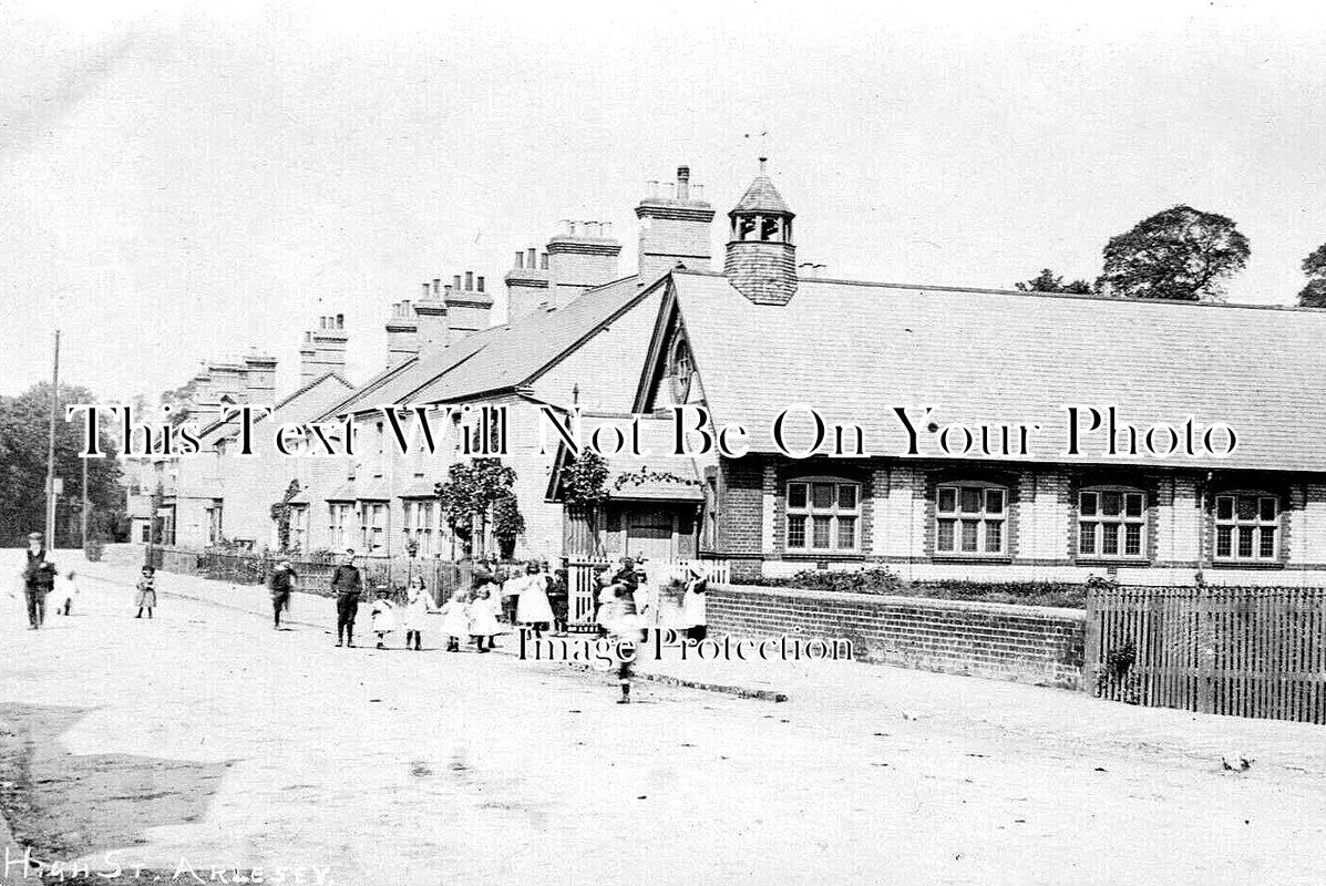 BF 1509 - High Street, Arlesey, Bedfordshire c1913