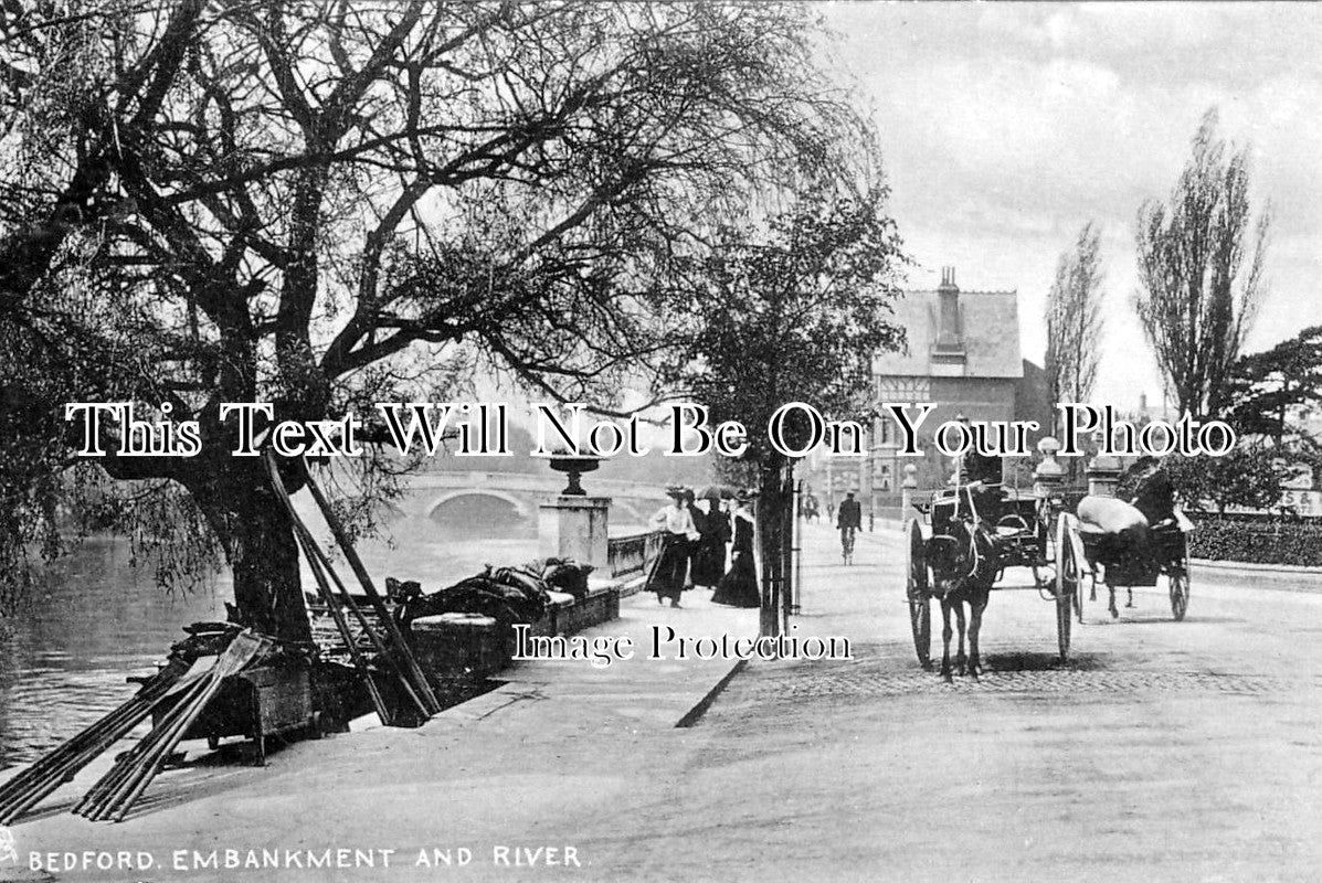 BF 330 - Bedford Embankment & River, Bedfordshire c1904