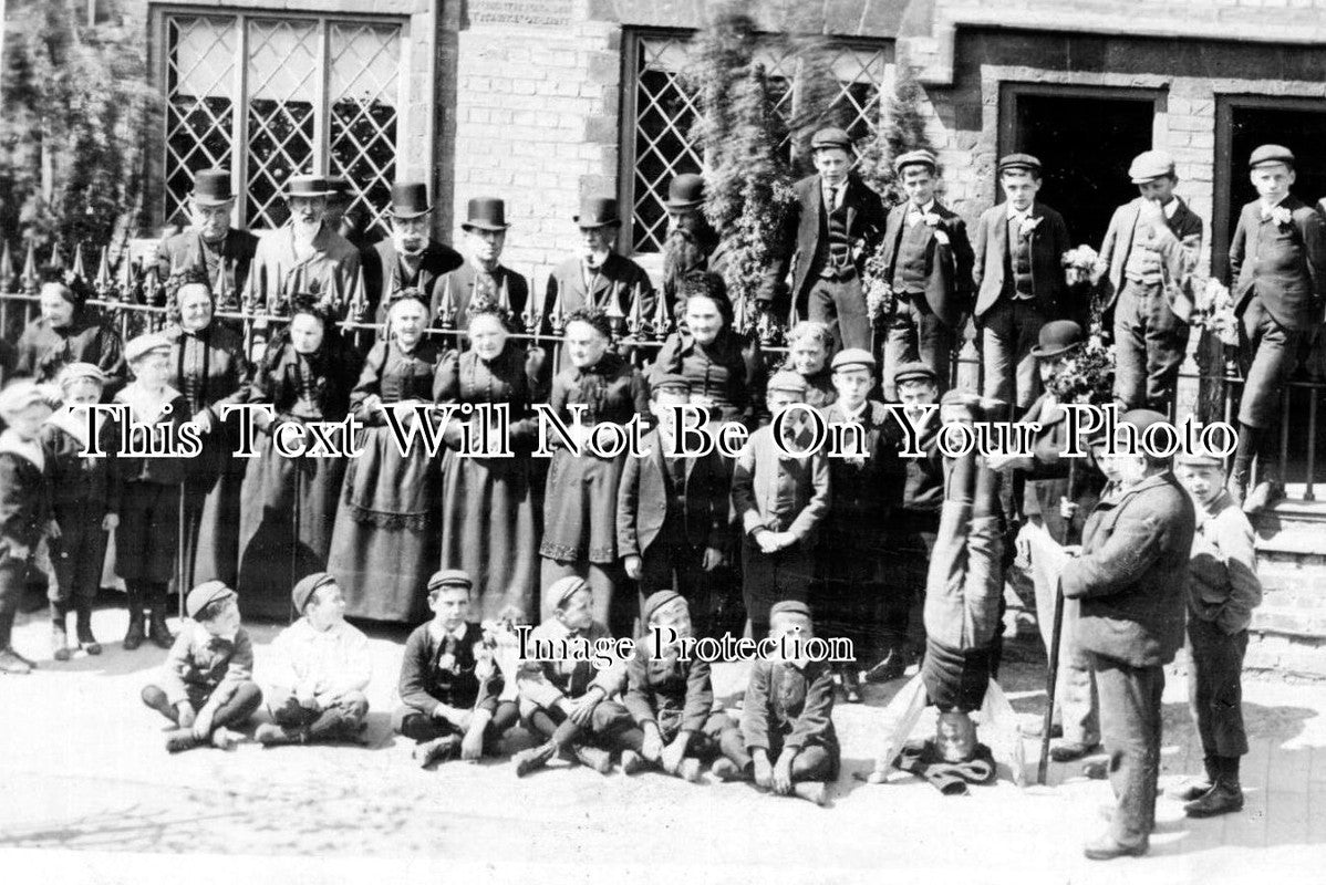 BF 360 - School Group, Leighton Buzzard, Bedfordshire