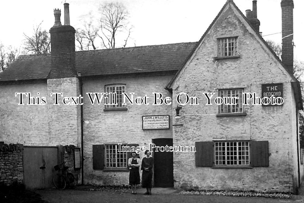 BF 645 - Bedford Arms Pub, Oakley, Bedfordshire c1940
