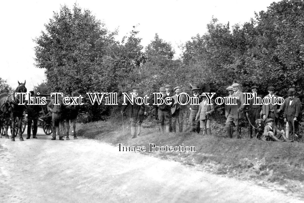 BF 692 - Shooting Party & Beaters At Flitwick, Bedfordshire