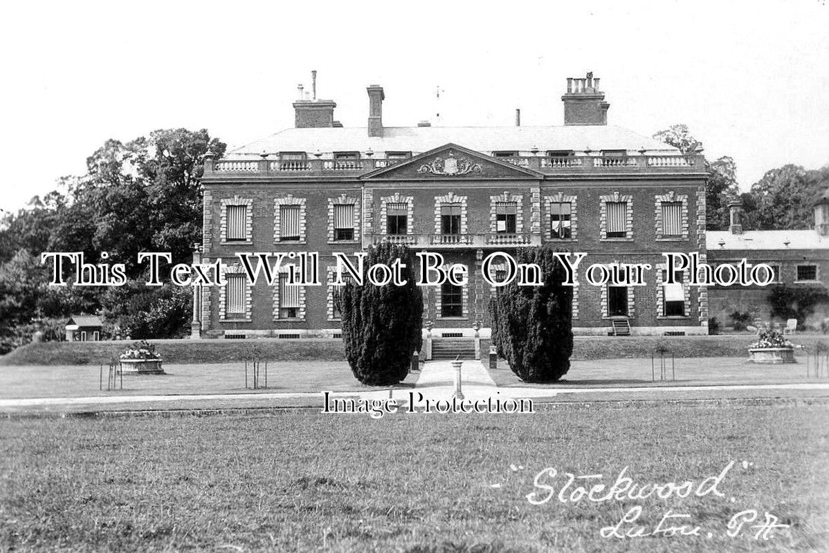 BF 975 - Stockwood House, Luton, Bedfordshire