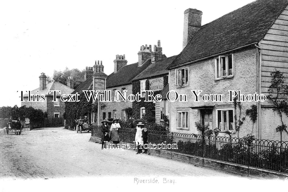 BK 1180 - Waterside Inn Riverside, Bray, Berkshire