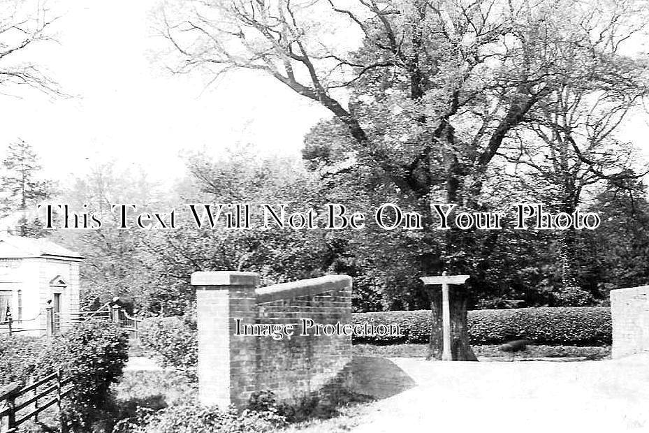 BK 1227 - Bott Bridge, Berkshire c1907