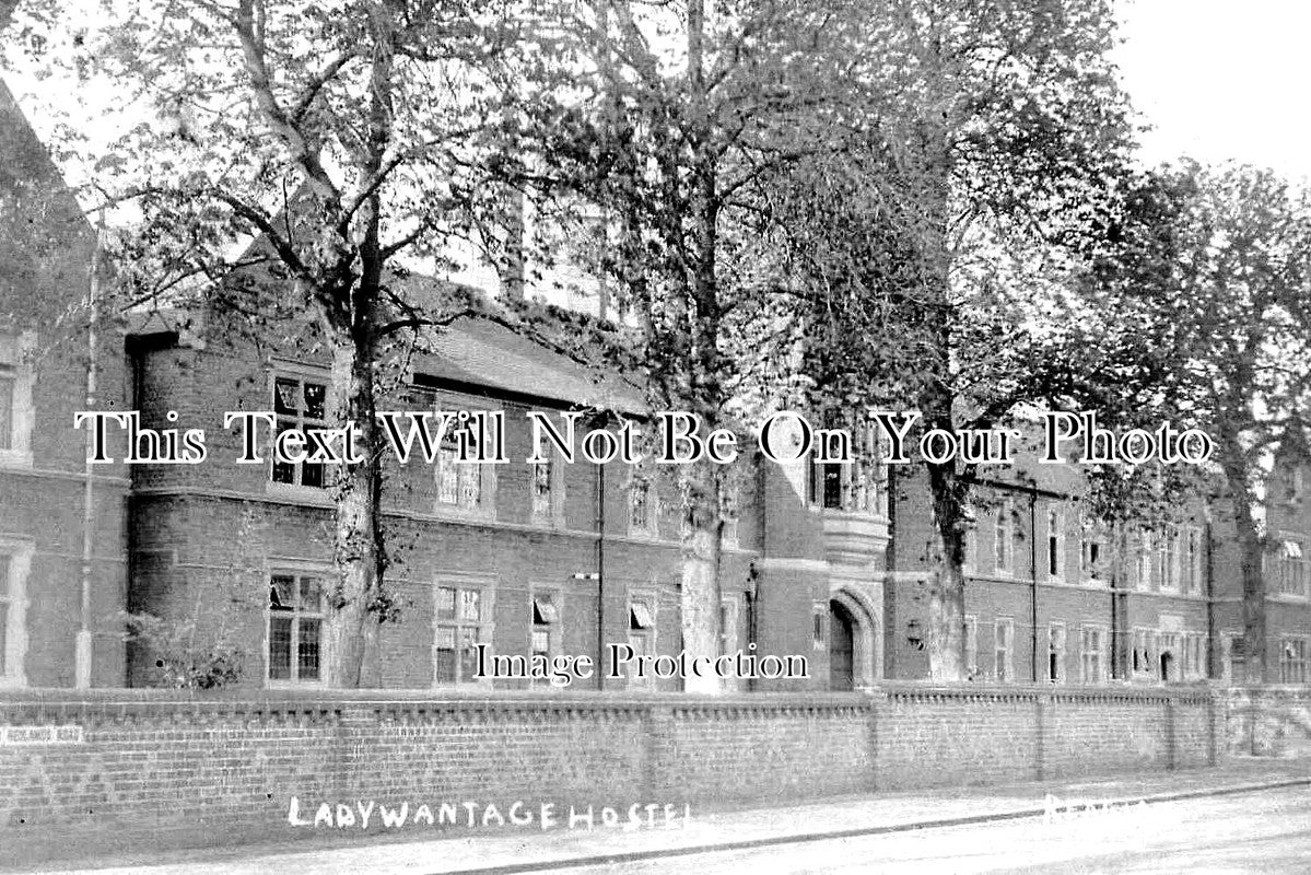 BK 1387 - Lady Wantage Hostel, Reading University, Berkshire