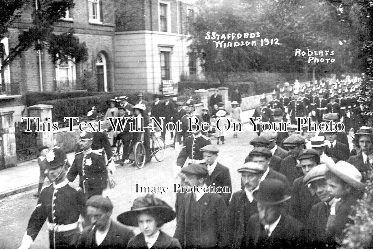 BK 1572 - South Staffordshire Regiment At Windsor, Berkshire 1912
