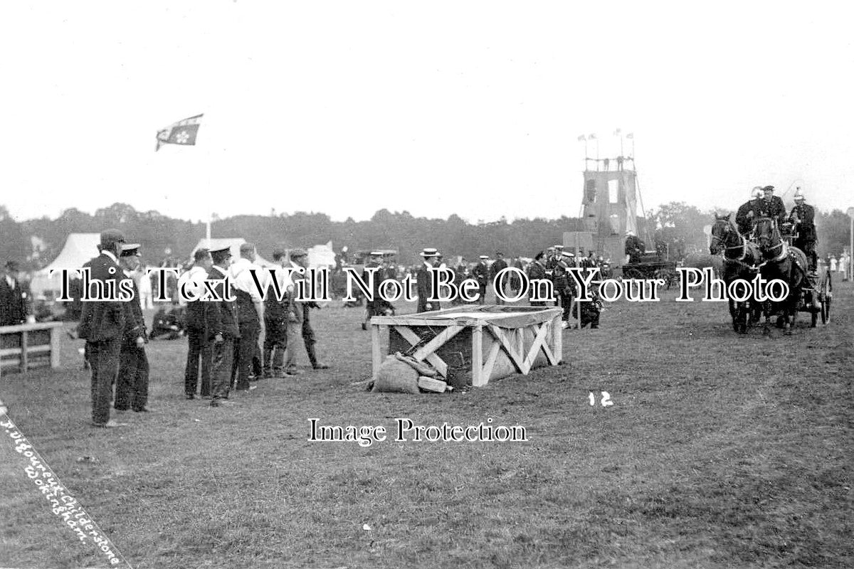 BK 1596 - Wokingham Fire Brigade Carnival, Berkshire
