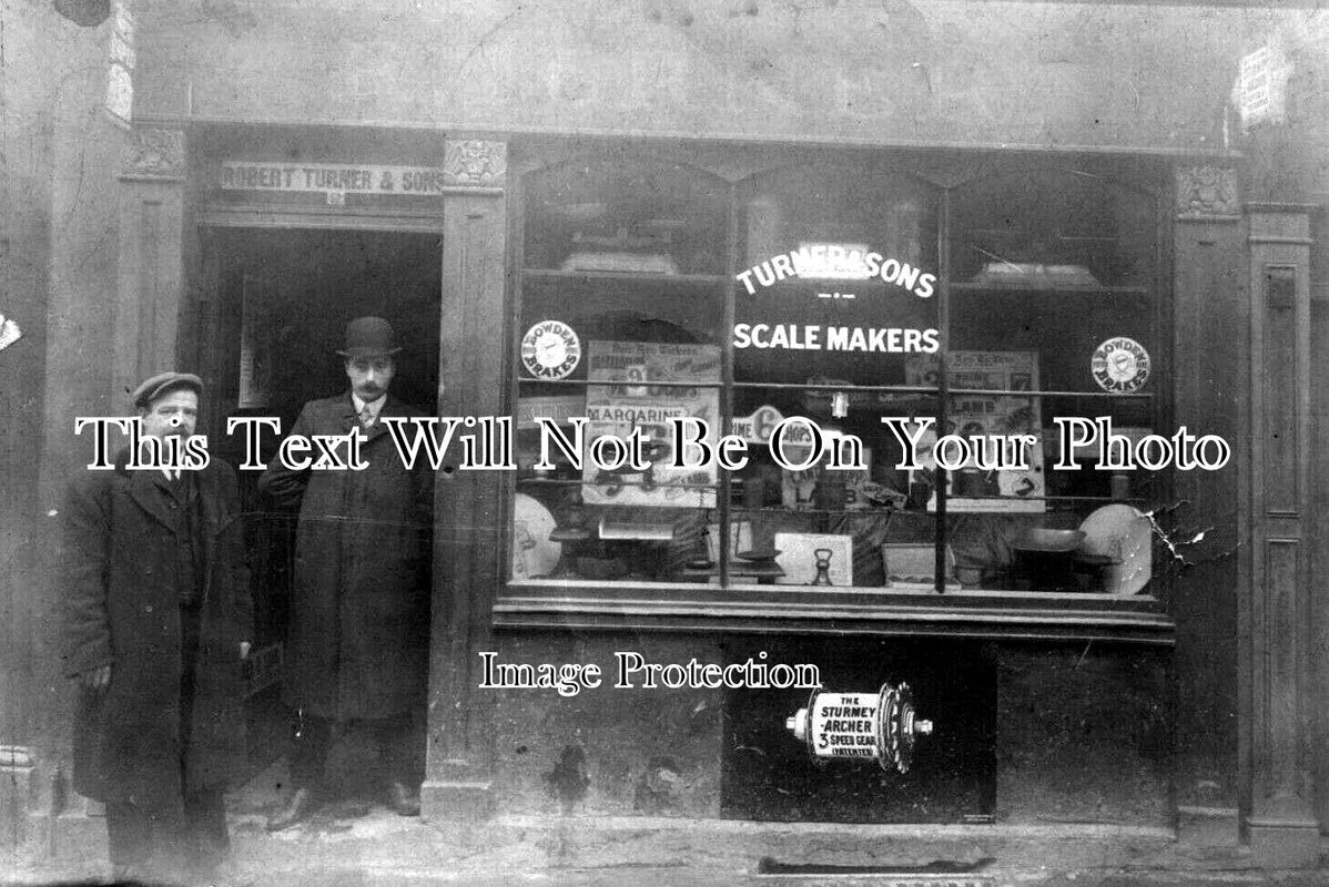 BK 1653 - Robert Turner Shopfront, Windsor, Berkshire