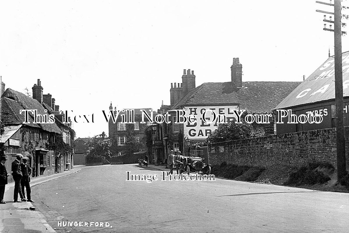 BK 1837 - The Bear Hotel, Hungerford, Berkshire