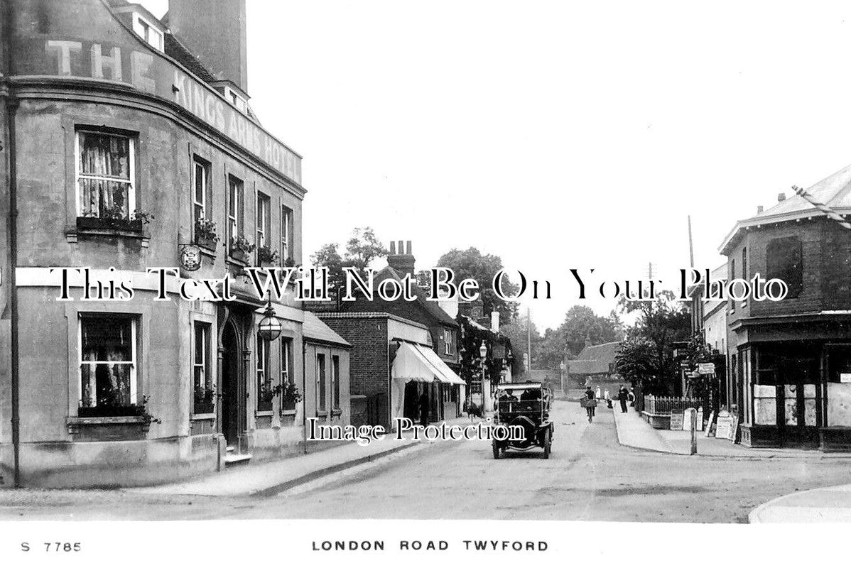 BK 1945 - Kings Arms Hotel, London Road, Twyford, Berkshire