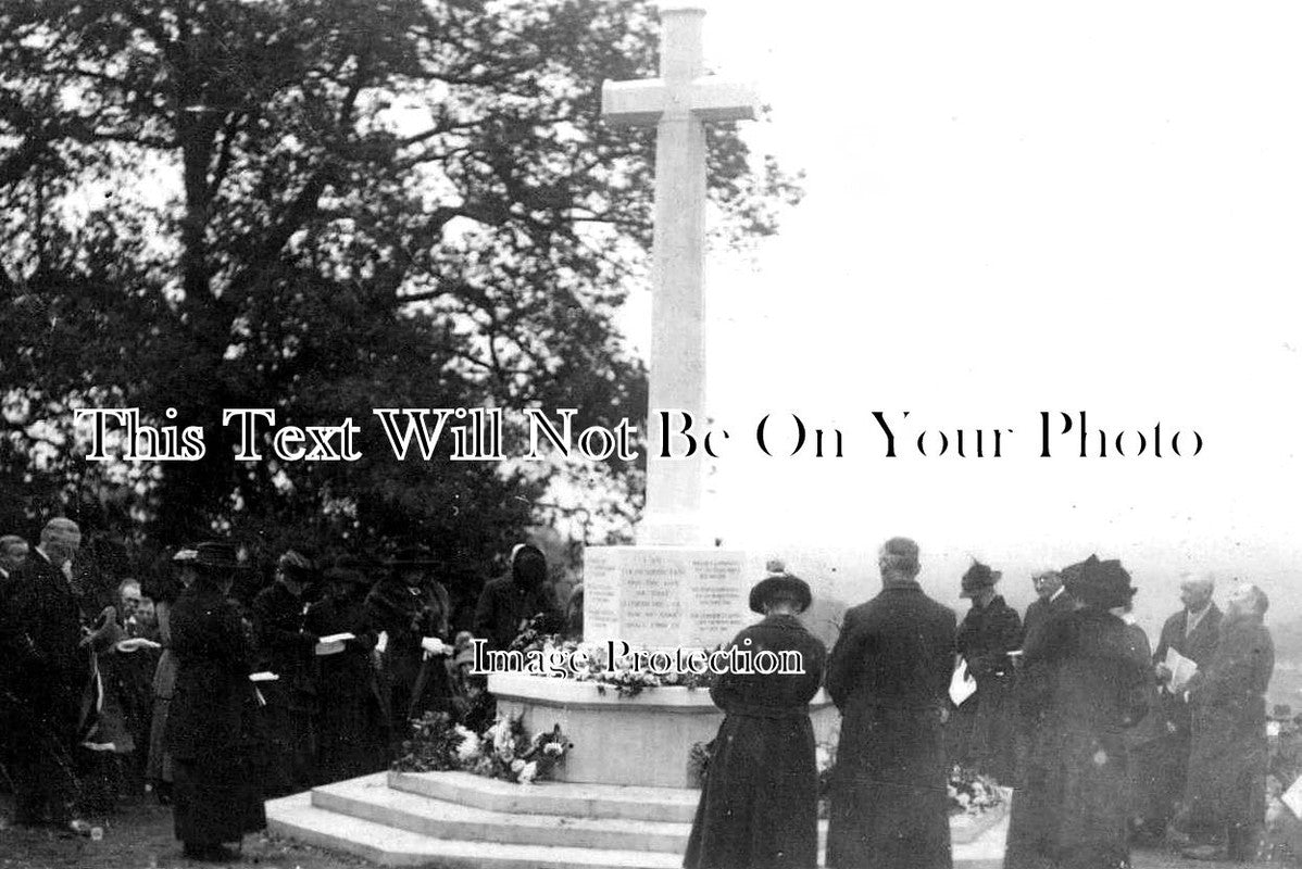 BK 2005 - Finchhampstead War Memorial Unveiling, Berkshire