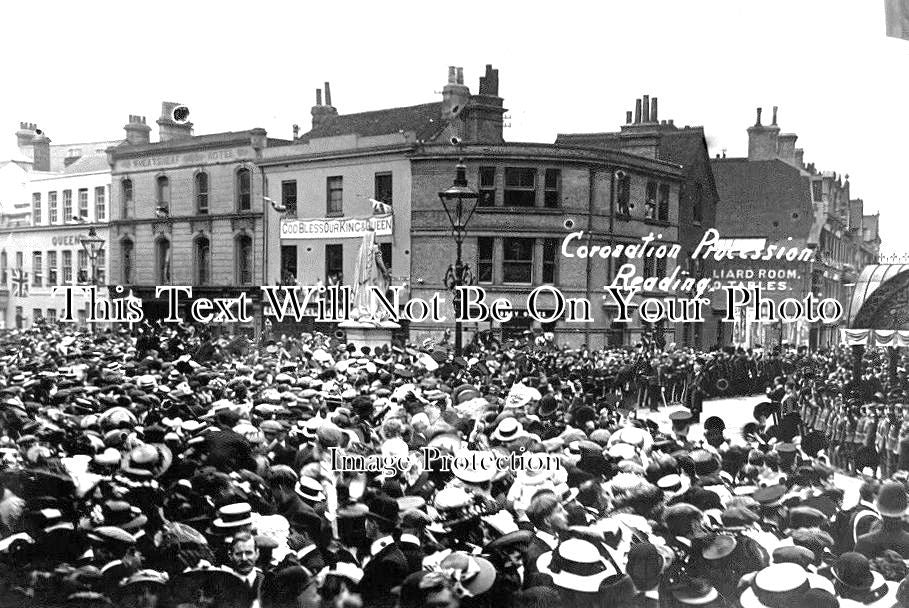 BK 2101 - Coronation Procession, Reading, Berkshire