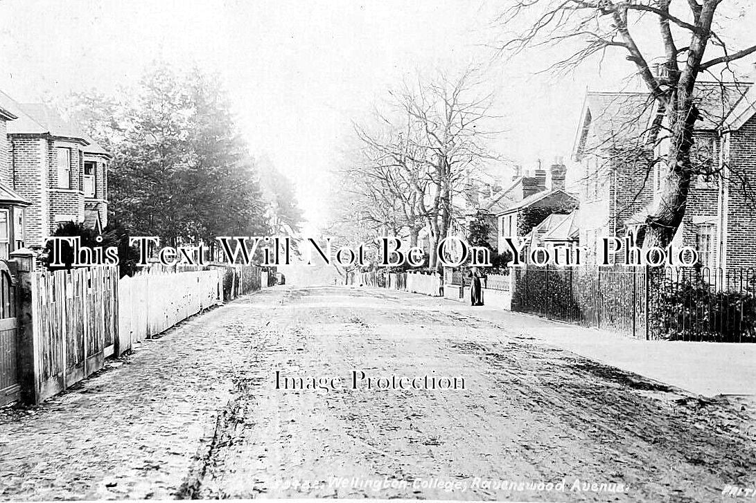 BK 2242 - Wellington College, Ravenswood Avenue, Crowthorne c1908