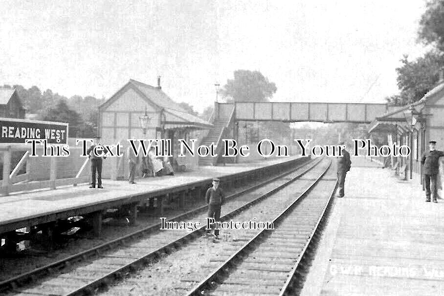 BK 2264 - Reading West Railway Station, Berkshire