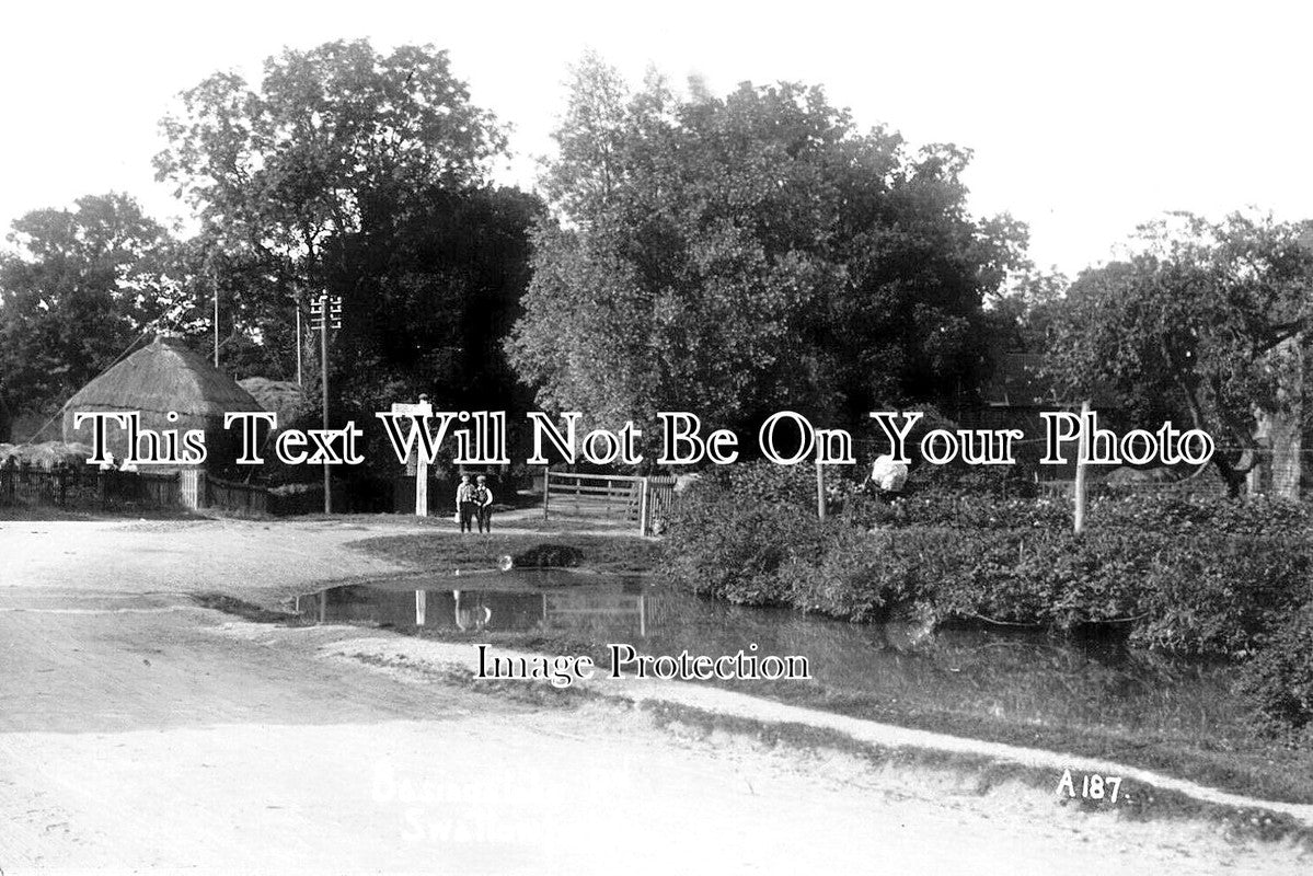 BK 2460 - Basingstoke Road, Swallowfield, Reading, Berkshire c1910