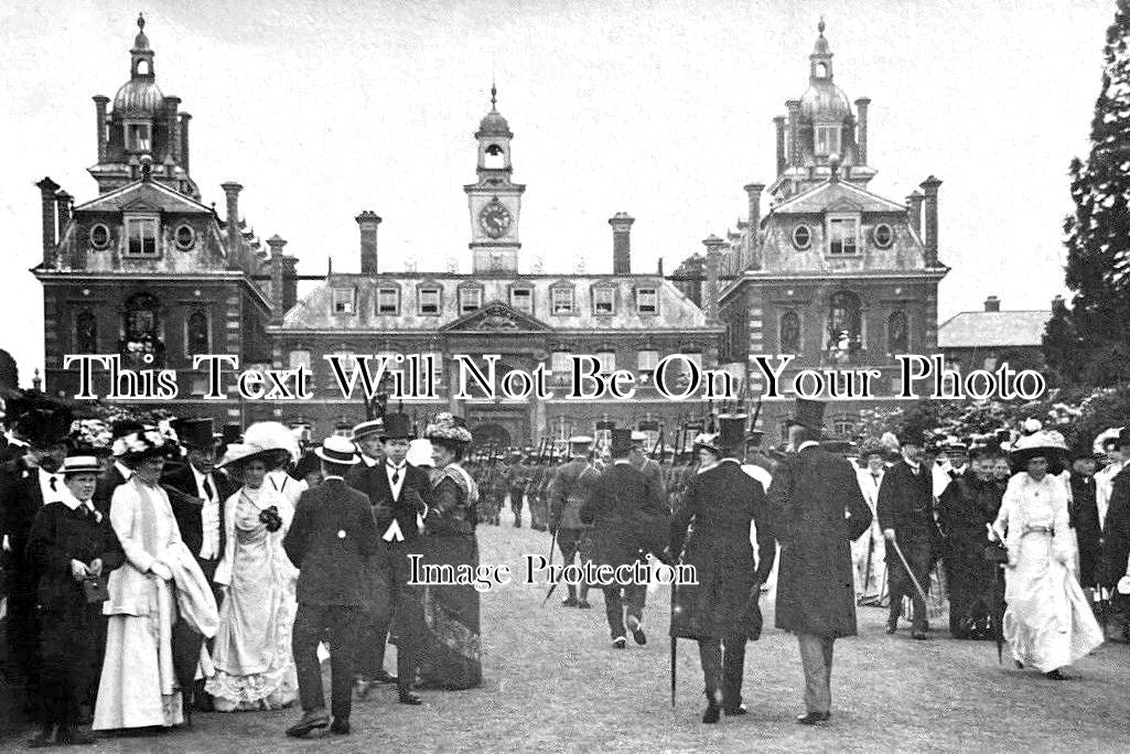 BK 2524 - Wellington College, Berkshire