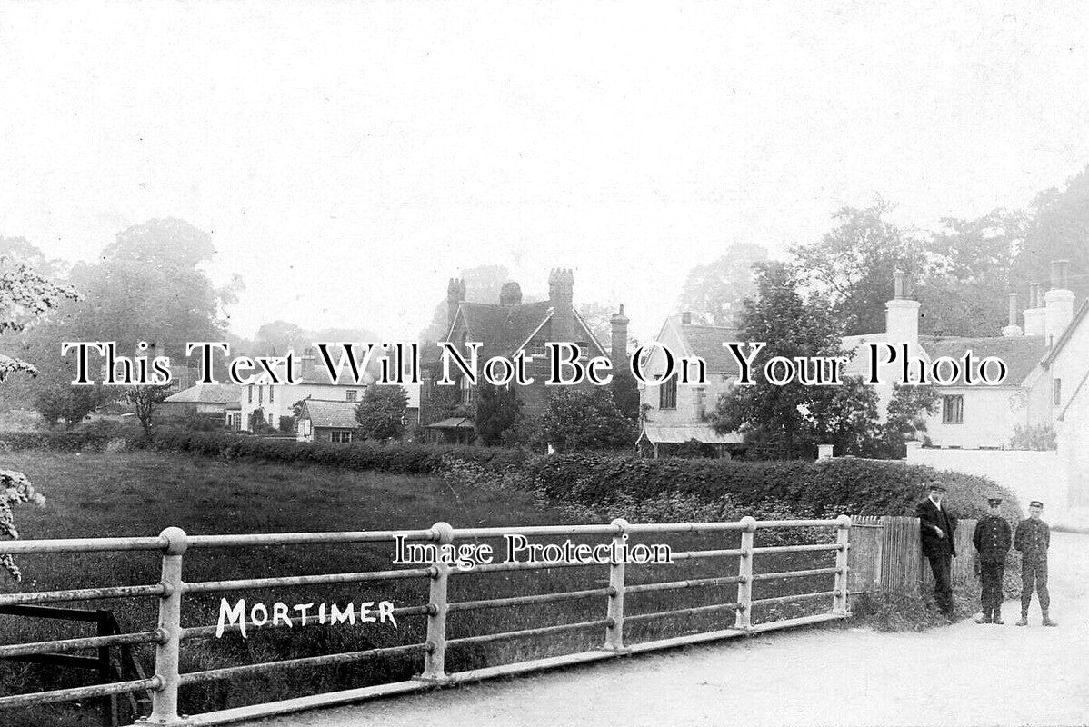 BK 2567 - Mortimer Common, Berkshire c1909