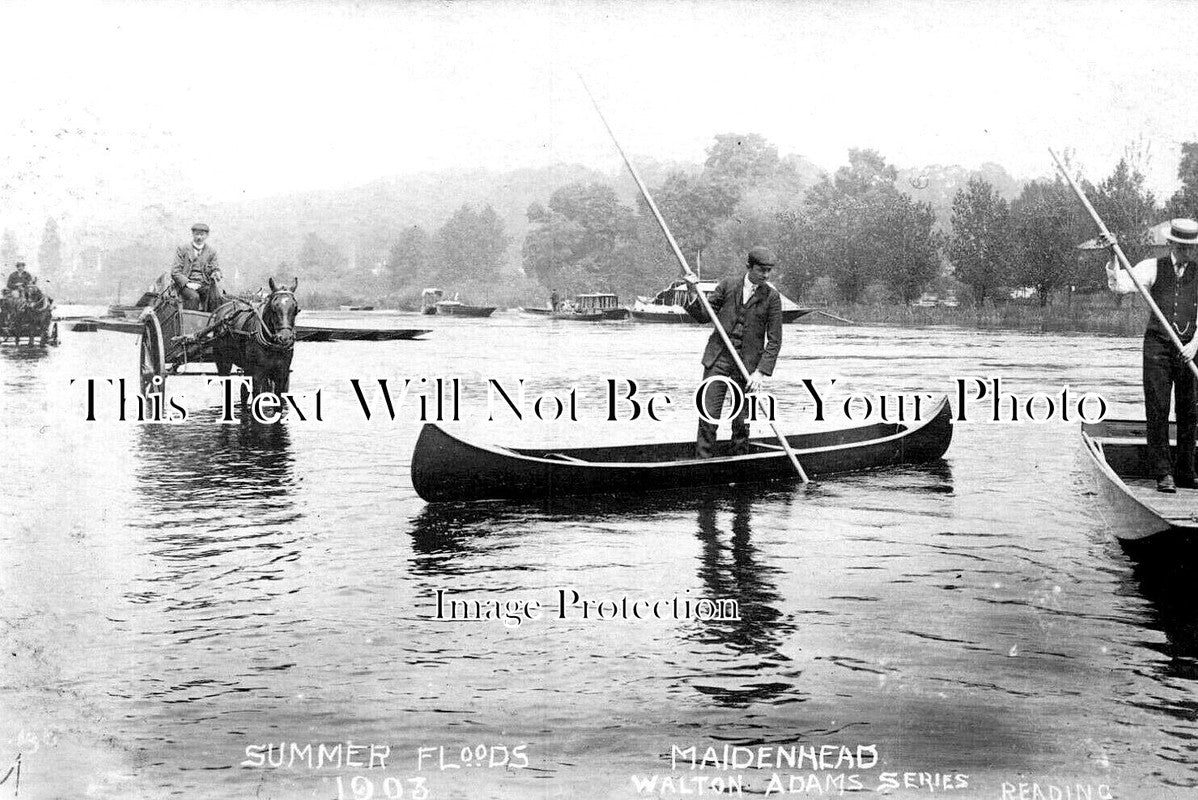 BK 2678 - Summer Floods, Maidenhead, Berkshire c1903