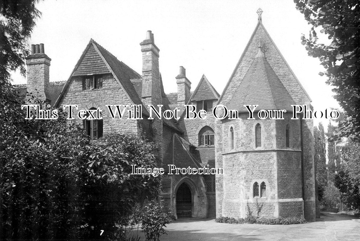 BK 2725 - St Michaels Guest House, Wantage, Berkshire