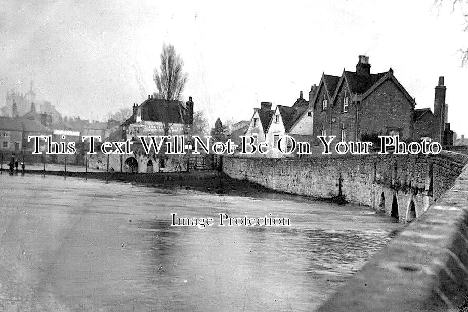 BK 2820 - Floods At Abingdon, Berkshire