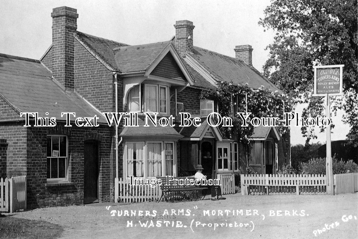 BK 633 - Turners Arms, Mortimer, Reading, Berkshire