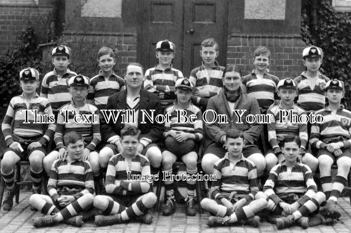 BK 712 - St Pirans School Rugby Team, Maidenhead, Berkshire c1915
