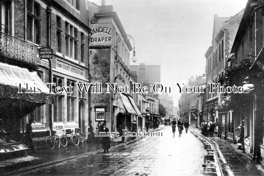 BK 764 - High Street, Maidenhead, Berkshire