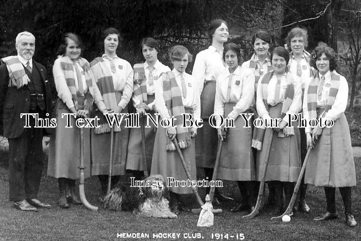 BK 952 - Hemdean Ladies Hockey Club, Berkshire c1914