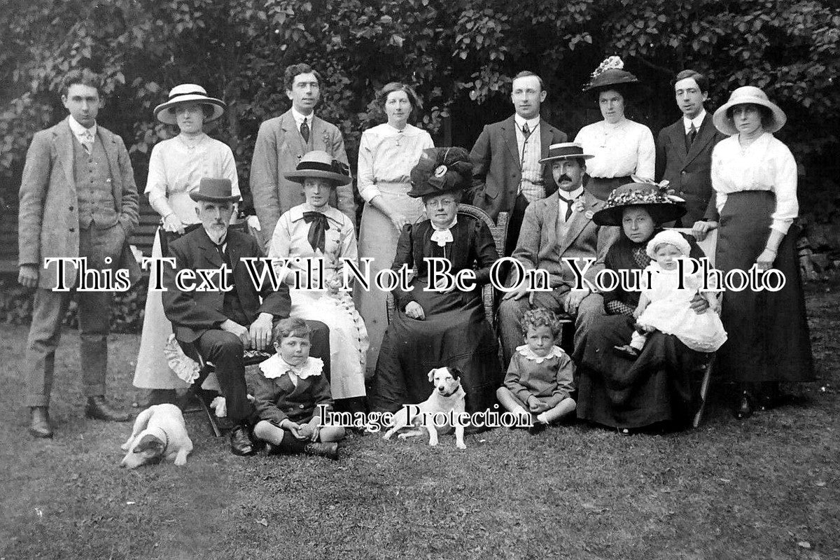 BU 1858 - Crook Family, Cherry Waddesdon, Buckinghamshire