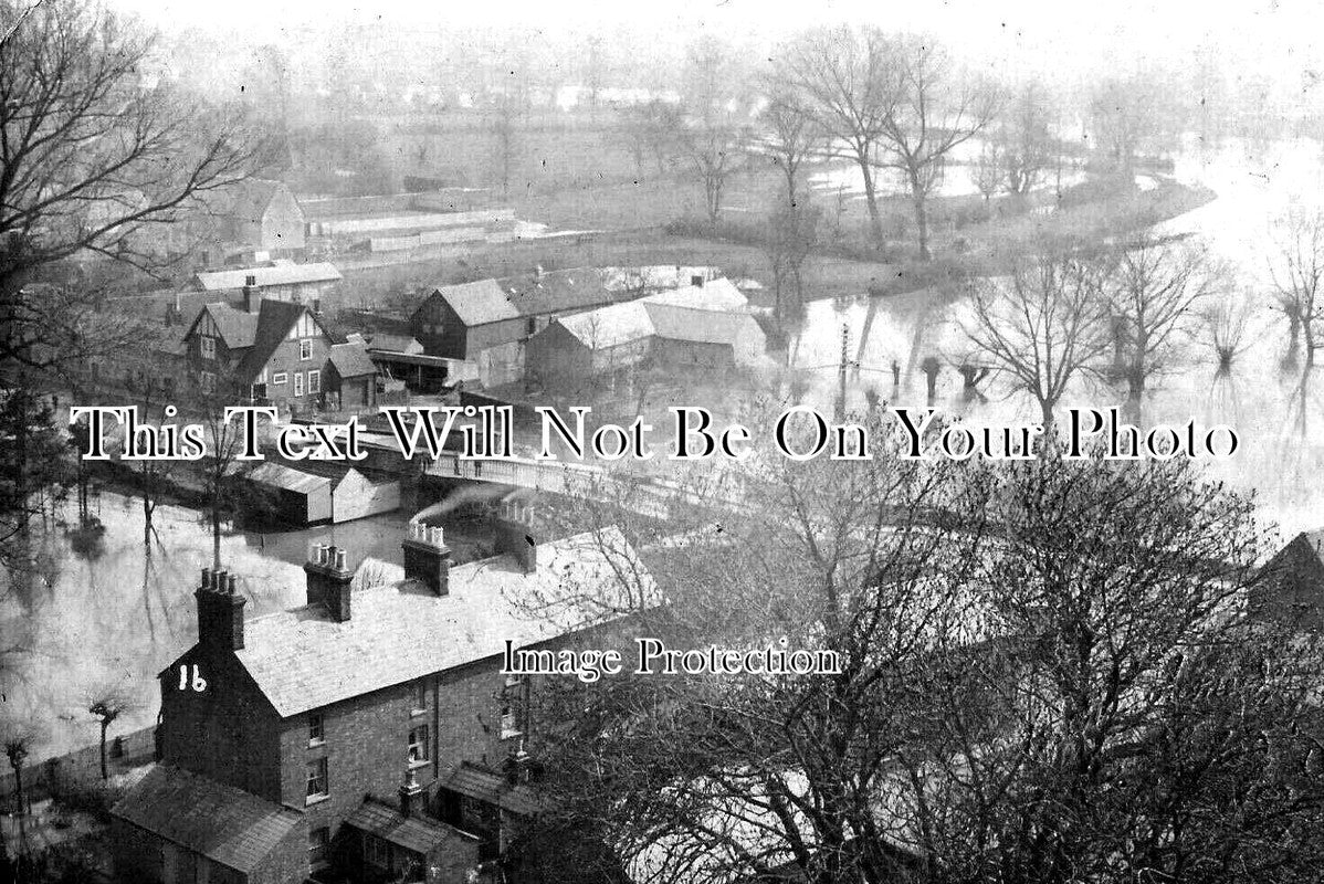 BU 2123 - Floods At Newport Pagnell, Buckinghamshire c1908