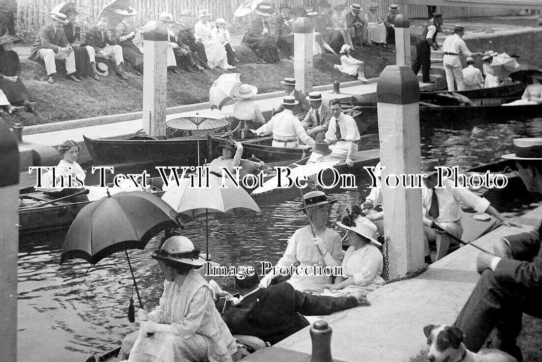 BU 2224 - Marlow Locks, Buckinghamshire c1913
