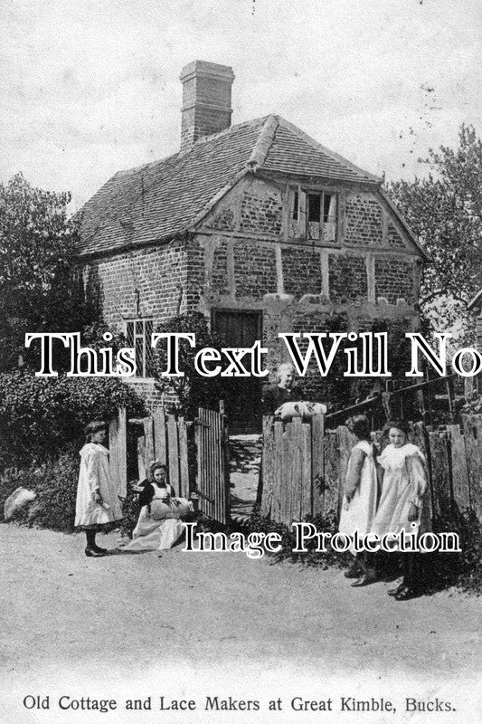 BU 627 - Old Cottage & Lace Makers, Great Kimble, Buckinghamshire c1907