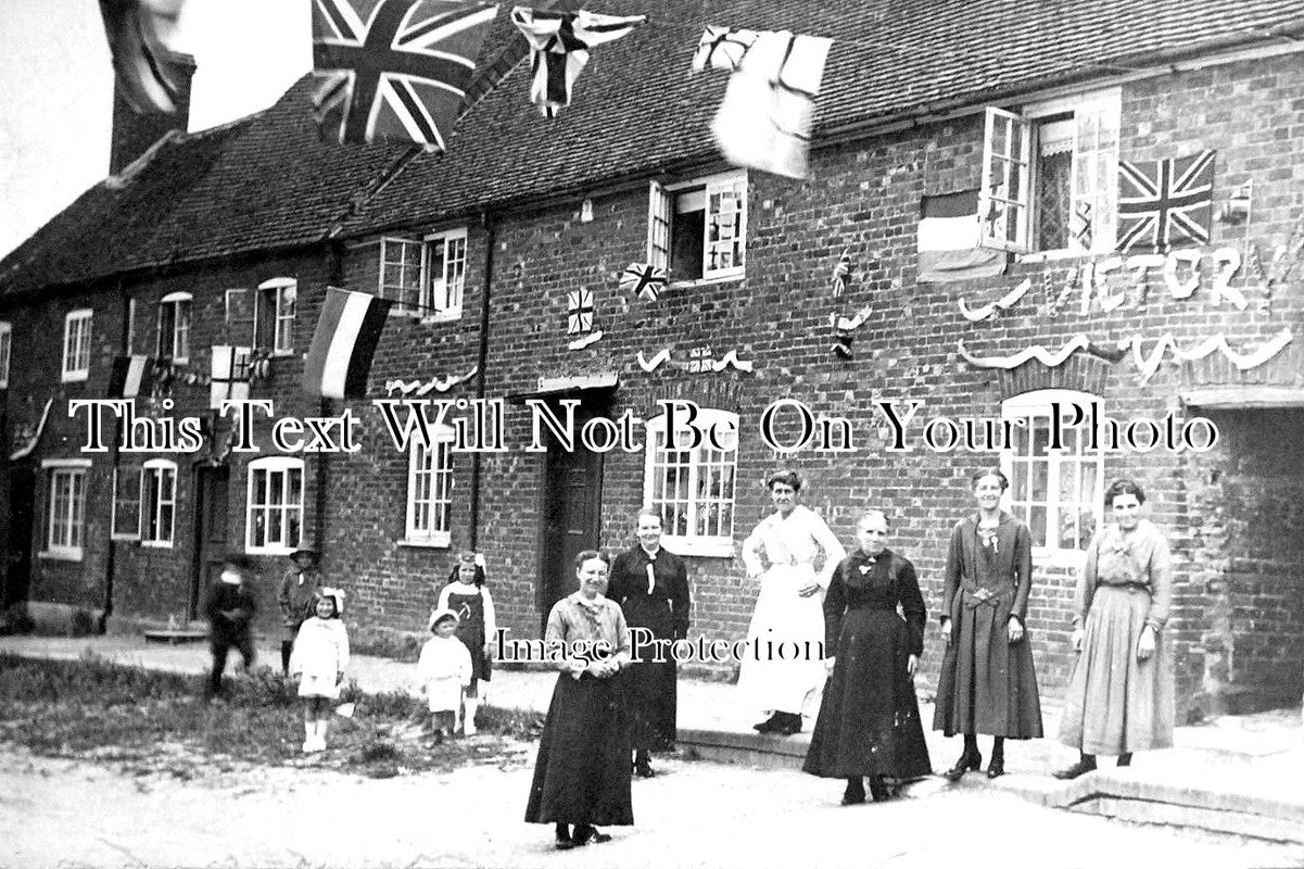 BU 830 Victory Celebrations, Great Linford, Buckinghamshire 1918 WW1