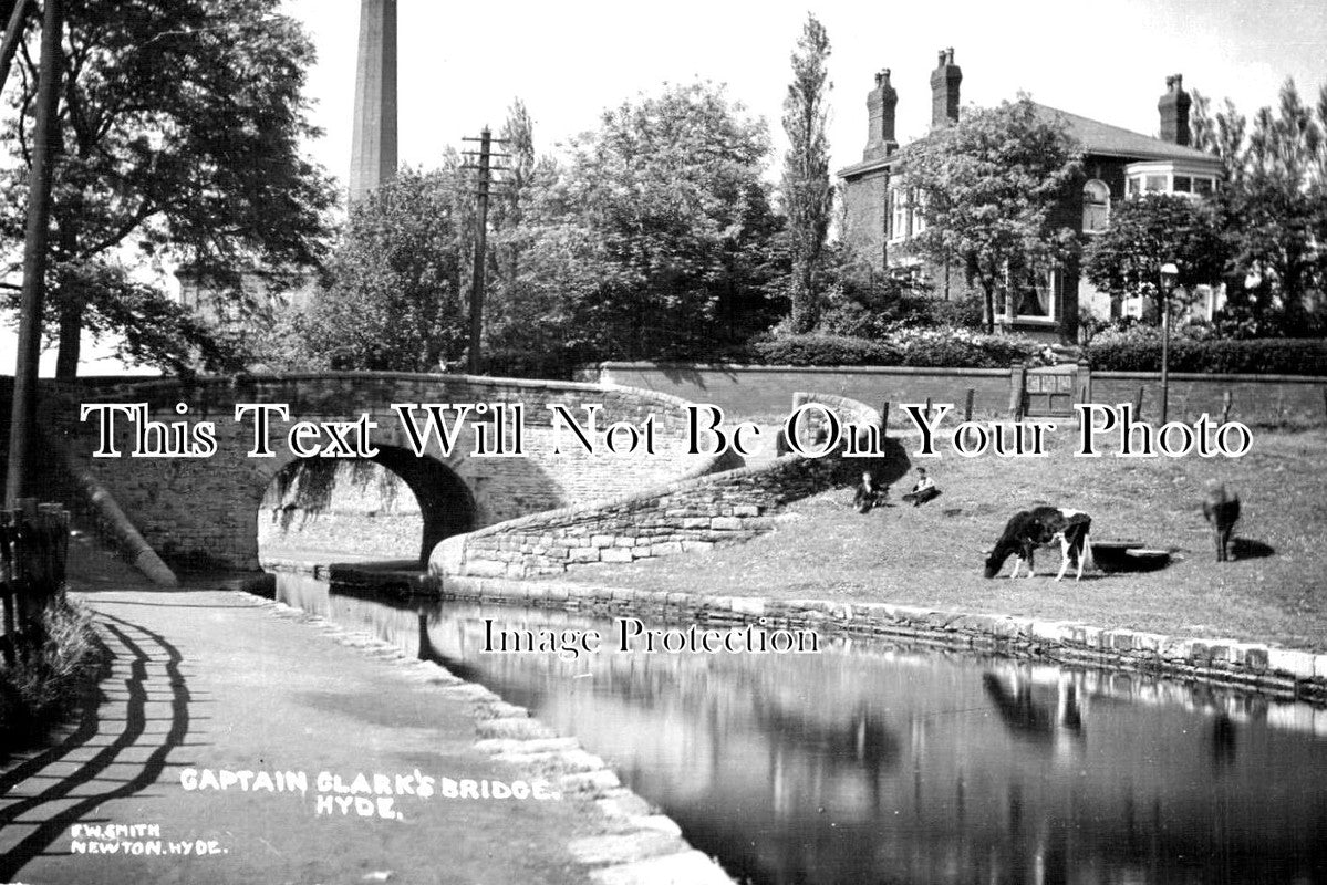 CH 1588 - Captain Clarks Canal Bridge, Hyde, Cheshire